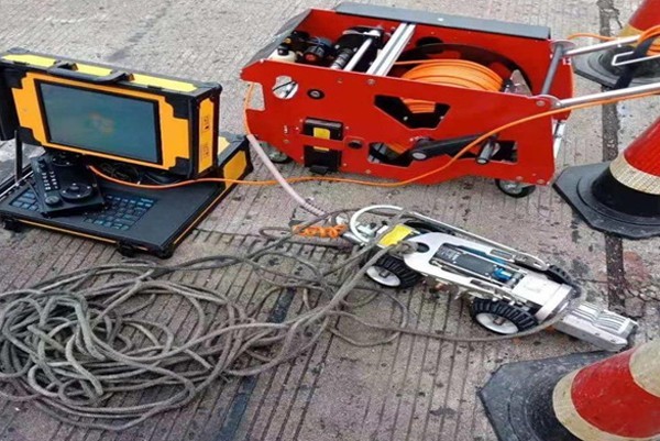 高州CCTV管道检测机器人